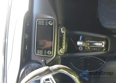 2019 Nissan Kicks Sv из США, поврежденный, VIN 3N1CP5CU5KL533572